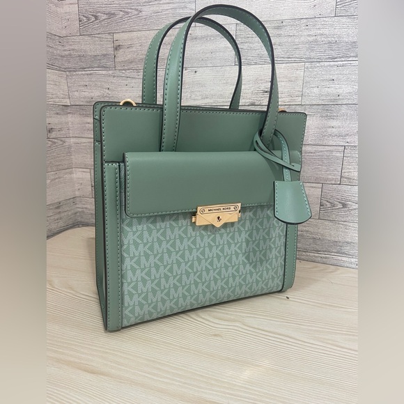 Michael Kors small Sea Green Pocket Tote - Picture 1 of 11